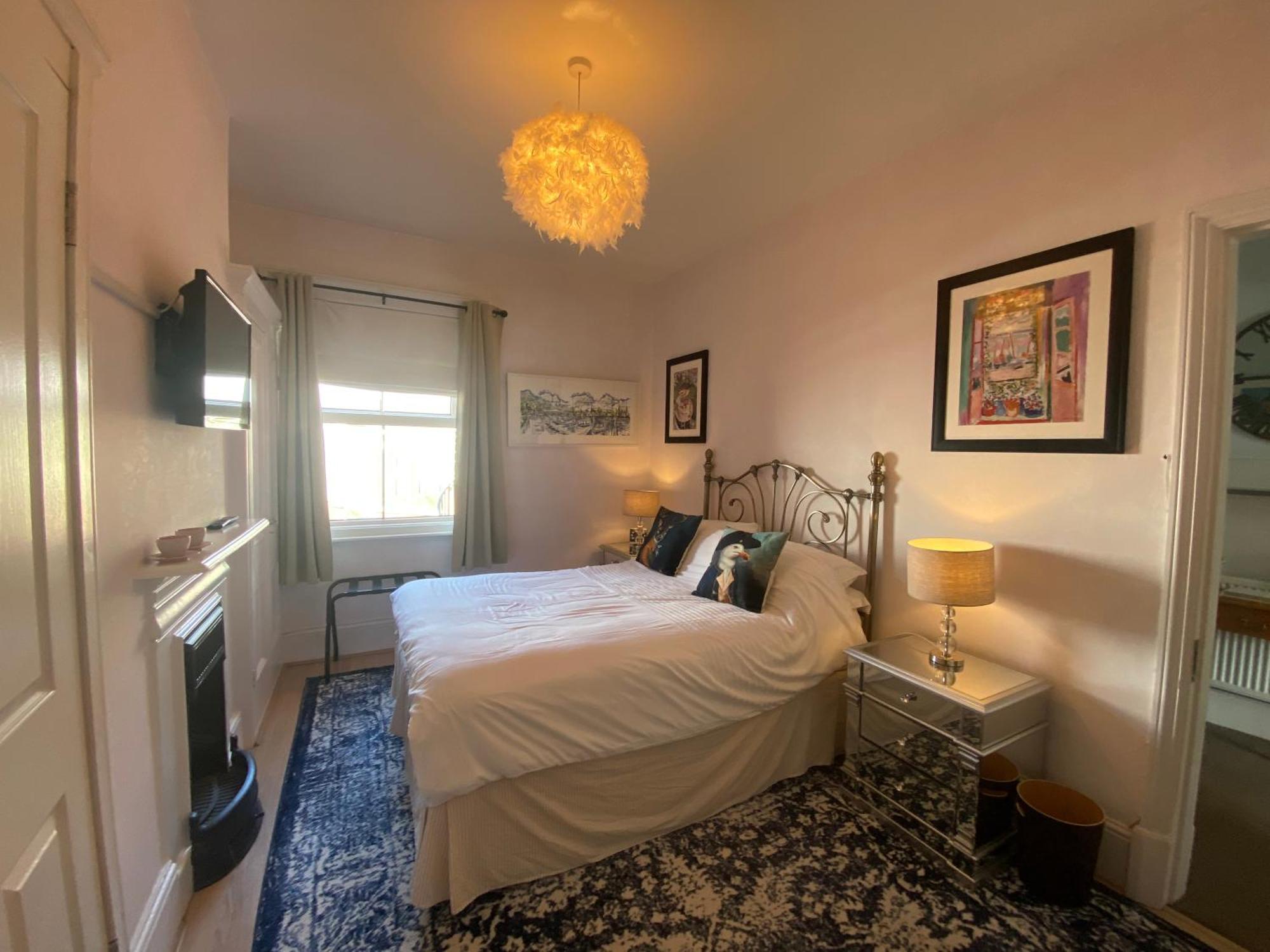 Deluxe Three Bed Bnb In Henley-On-Thames Near Station River & Town Centre Exterior photo